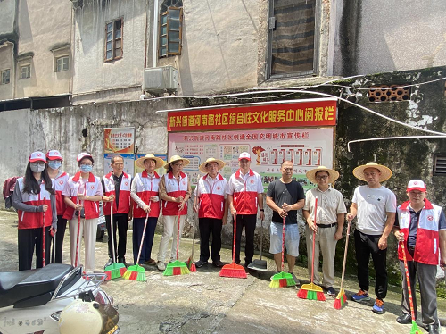 c72bbc900e837304b724b79acdac4aa2.png 揭陽農墾到河南路社區(qū)開展助力“兩清”攻堅行動2.png